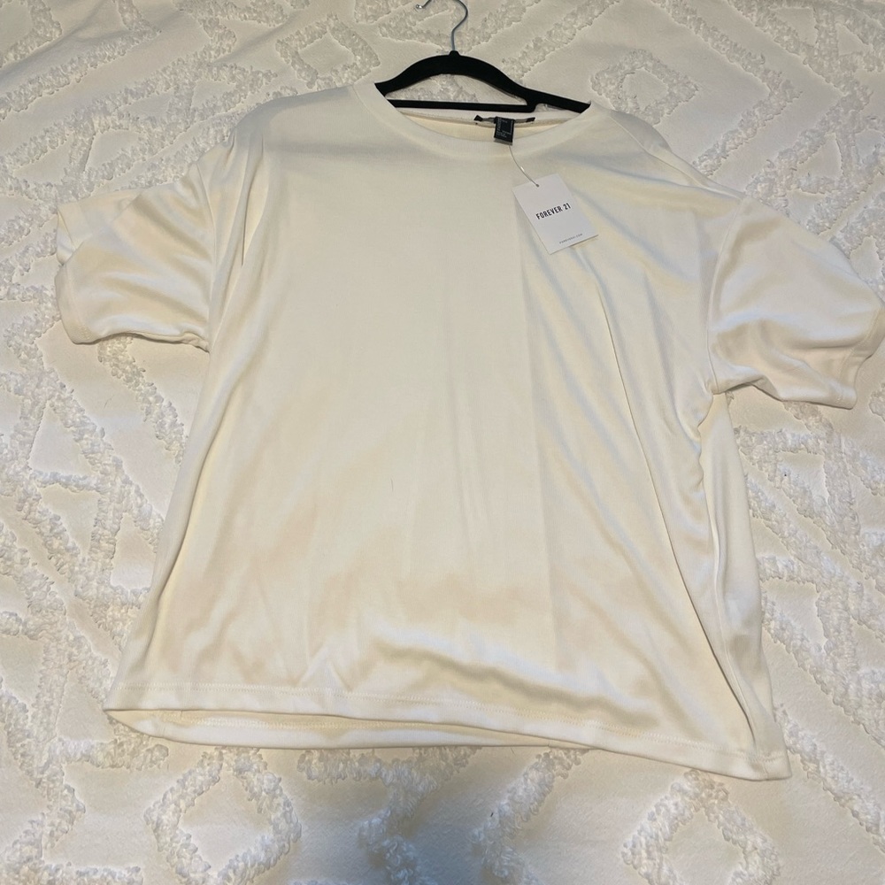 New with tags forever 21 ribbed tee